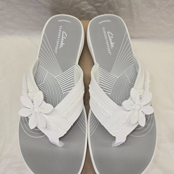 Clarks Breeze Opal Sandal in White, Women's Size 8, New in Box - Picture 3 of 7